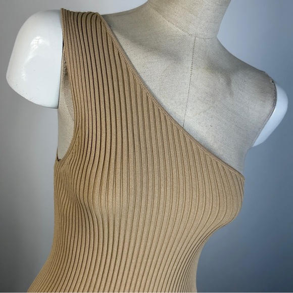 Elegant One-Shoulder Ribbed Dress in Beige XS - Picture 3 of 11